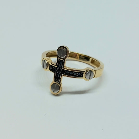 Zlatý prsten Kříž