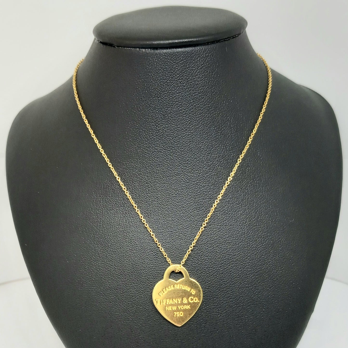 Zlatý řetěz s přívěškem Tiffany