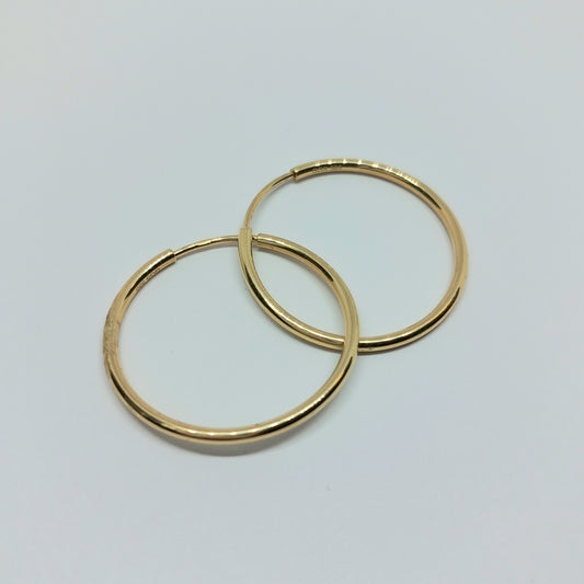Zlaté náušnice kruhy