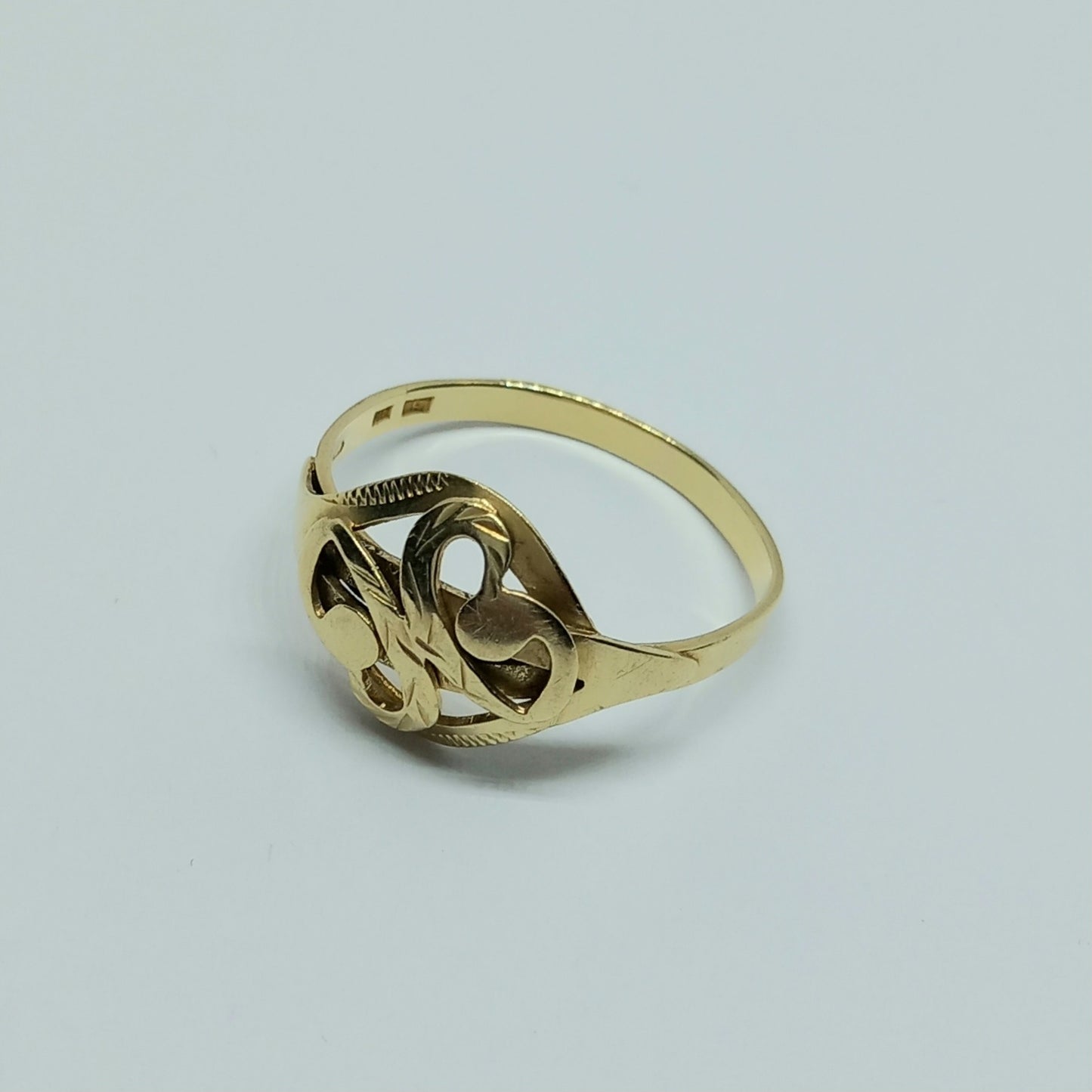 Zlatý prsten 14k 585/1000 - zlato žluté - použité - vel. 59