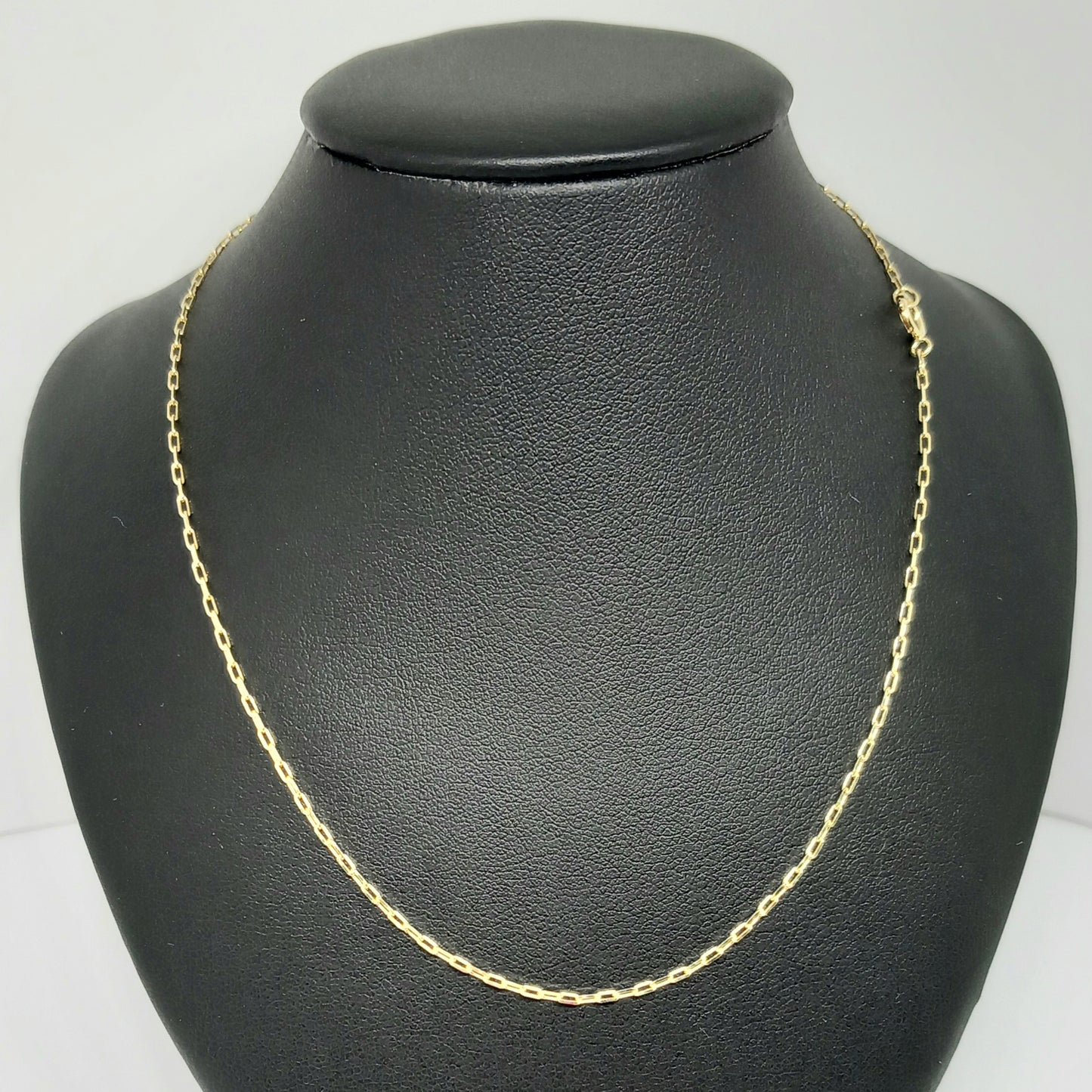 Zlatý řetěz 14k 585/1000 - zlato žluté - jako nové - 38cm