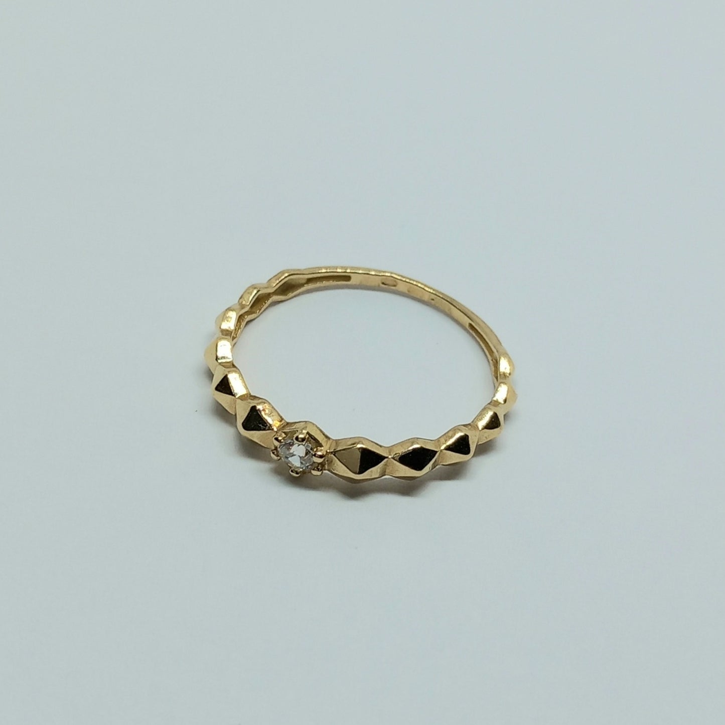 Zlatý prsten 14k 585/1000 - zlato žluté - nové- vel. 56
