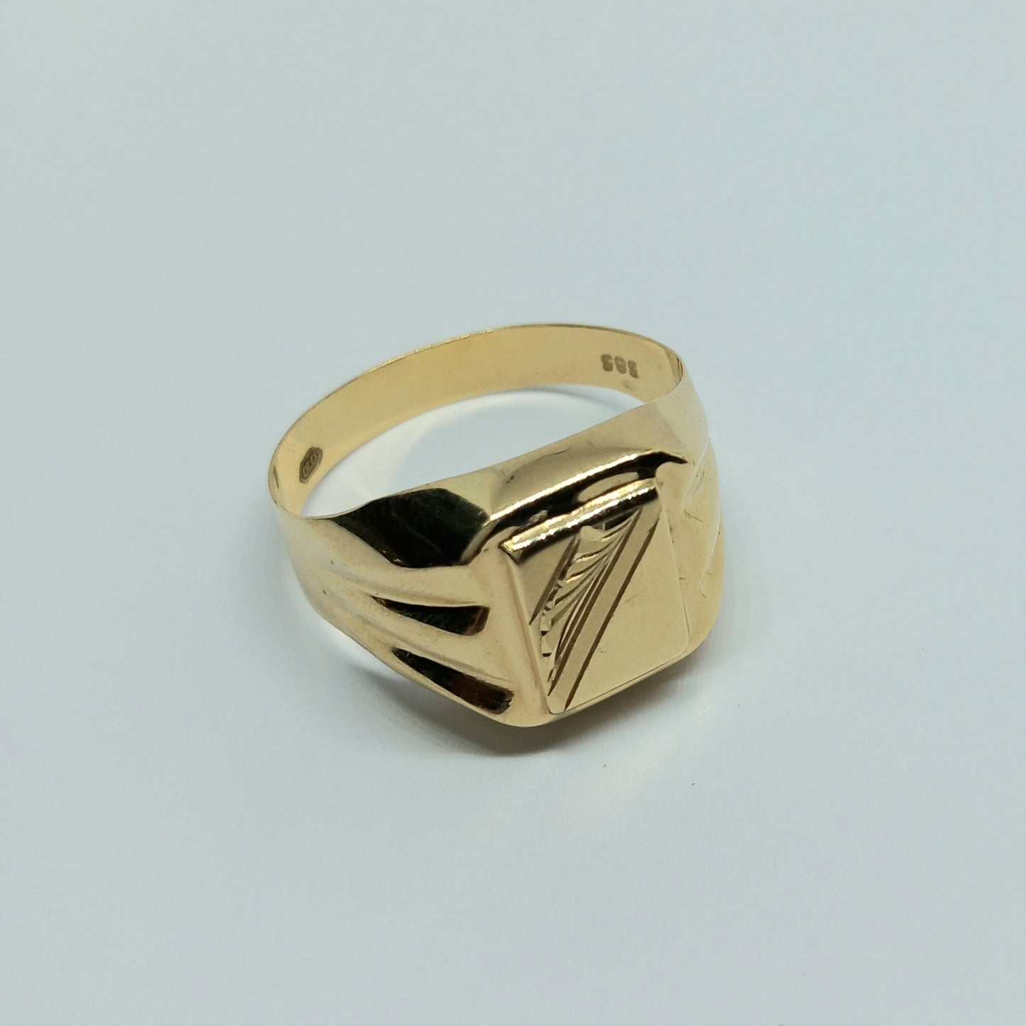Zlatý prsten 14k 585/1000 - zlato žluté - nové - vel. 69,5