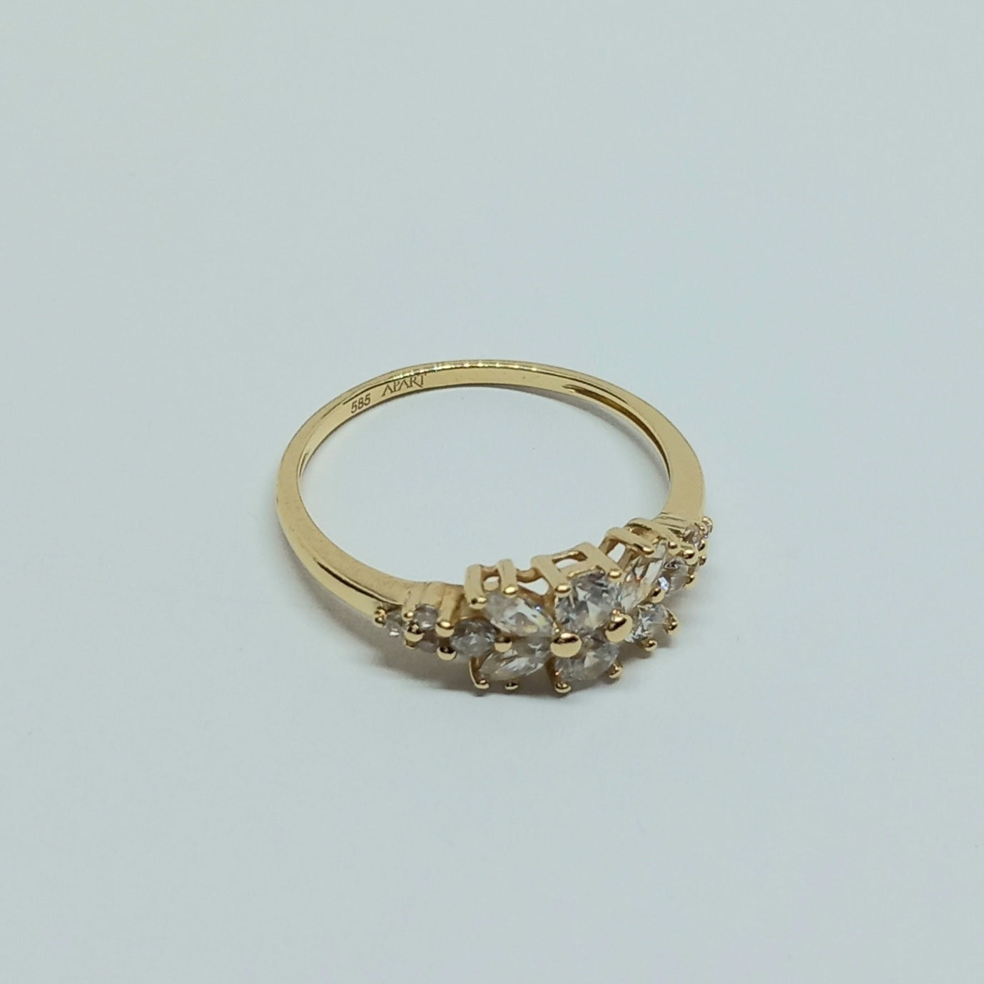 Zlatý prsten 14k 585/1000 - zlato žluté - použité - vel. 53