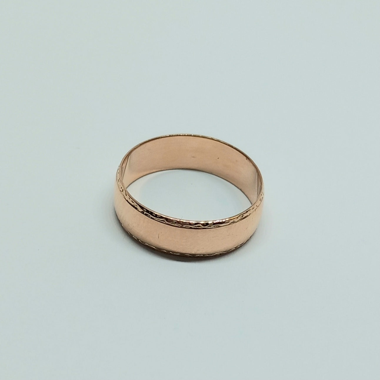 Zlatý prsten 14k 585/1000 snubní - zlaté růžové - použité - vel. 53