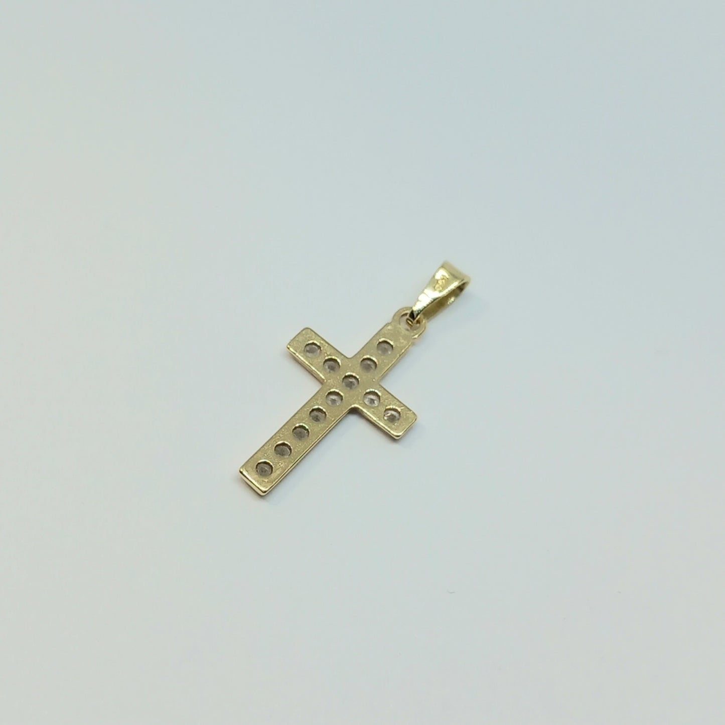 Přívěšek Kříž ze žlutého zlata 14k . 0,71g . stav A