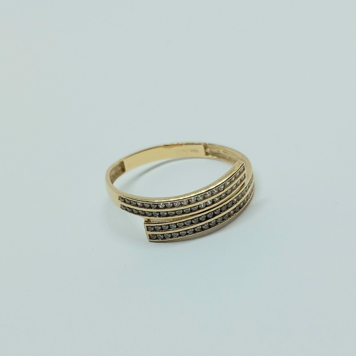 Zlatý prsten 14k 585/1000 - zlato žluté - použité - vel. 62