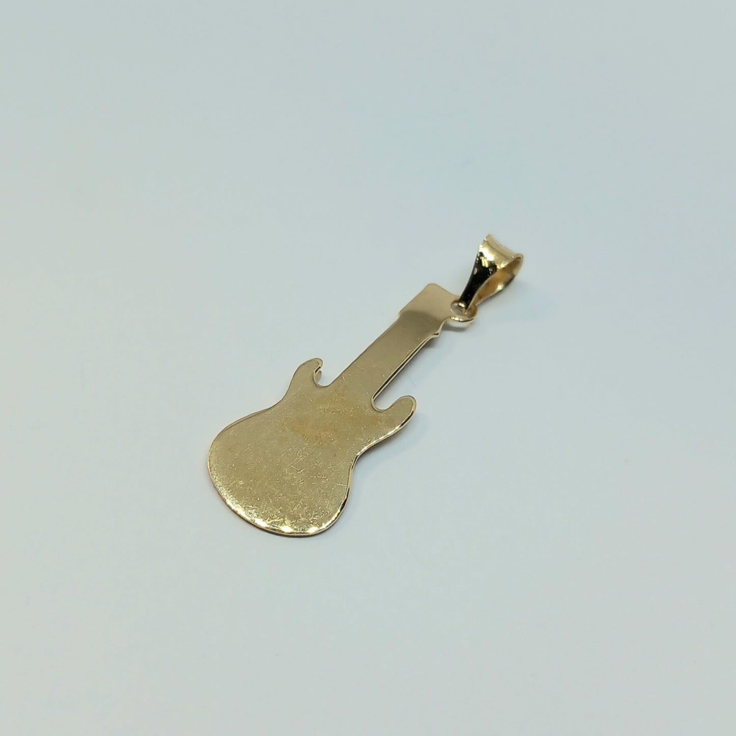 Zlatý přívěšek 14k 585/1000 Kytara - zlato žluté a bílé - použité