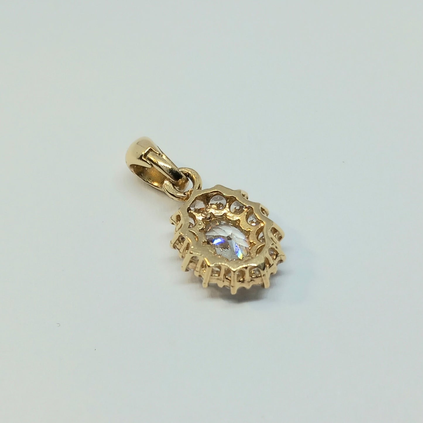 Zlatý přívěšek 14k 585/1000 - zlato žluté - použité