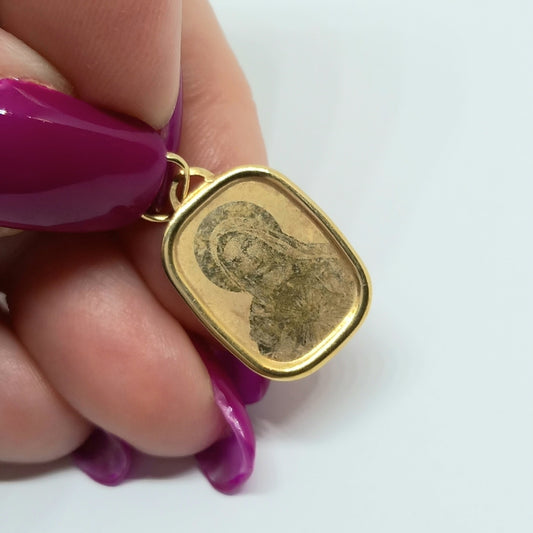Zlatý přívěšek 14K (585) Madona - žluté zlato - použité