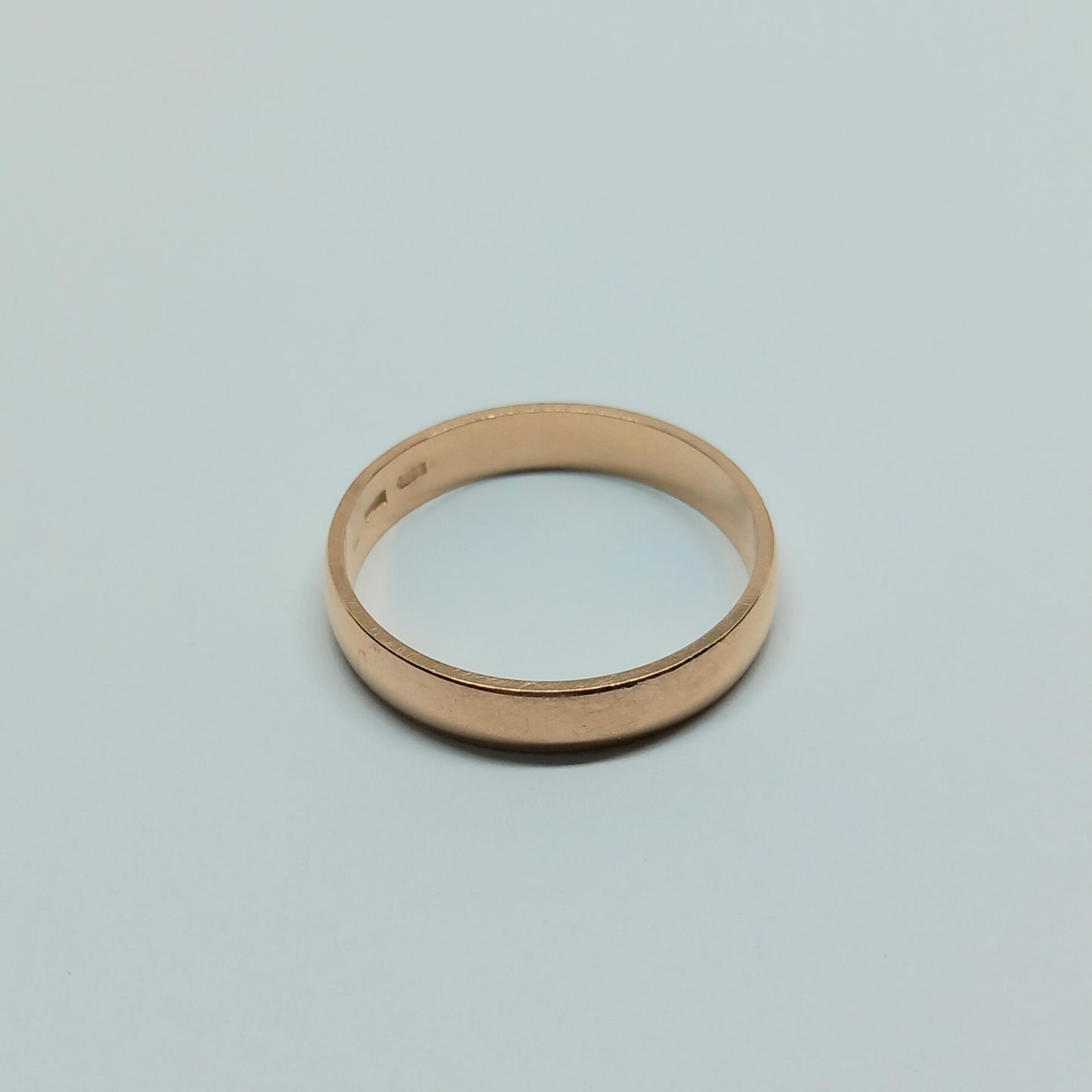 Zlatý prsten 14K 585/1000 snubní - zlato červené - použité - vel. 64