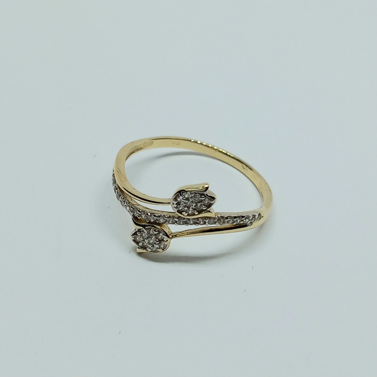 Zlatý prsten 14k 585/1000 - zlato žluté - použité - vel. 55