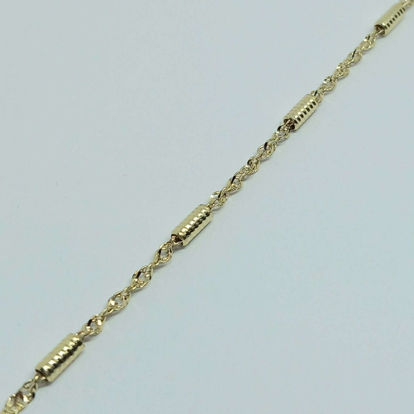 Zlatý náramek 14k 585/1000 - zlato žluté - jako nové - 19cm