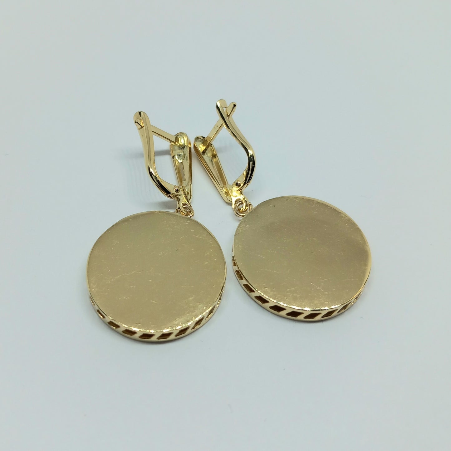 Zlaté náušnice 14k 585/1000 Chanel visací - zlato žluté - použité