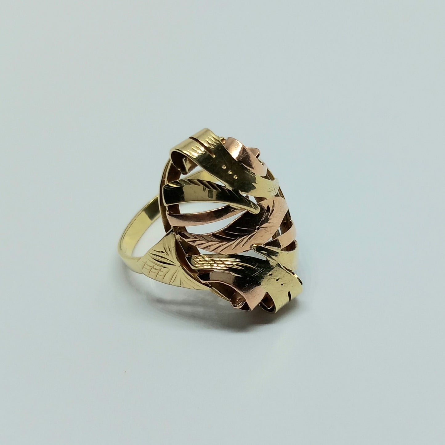 Zlatý prsten 14k 585/1000 - zlato žluté a červené - použité - vel. 61