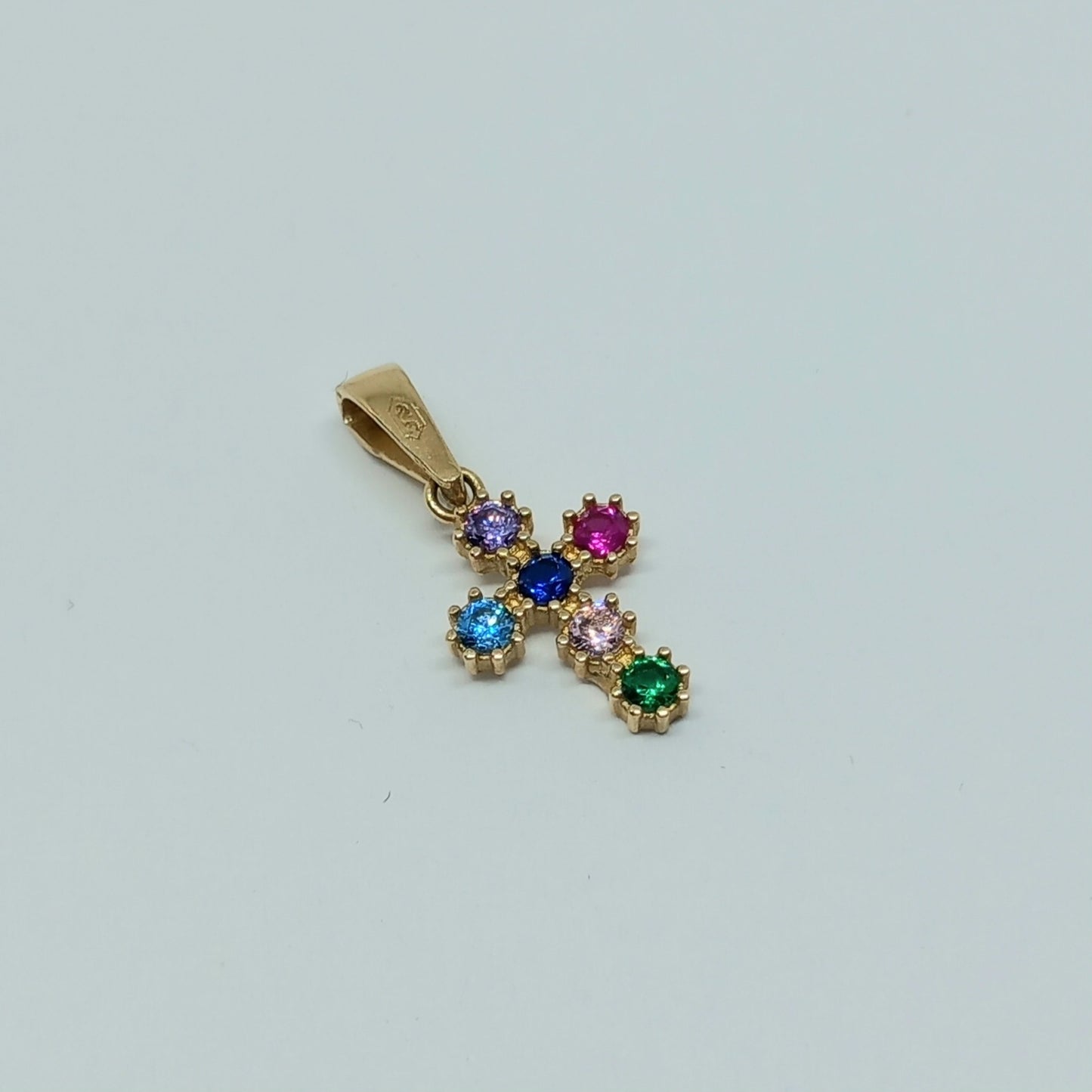 Zlatý přívěšek 14k 585/1000 Kříž - zlato žluté - nové