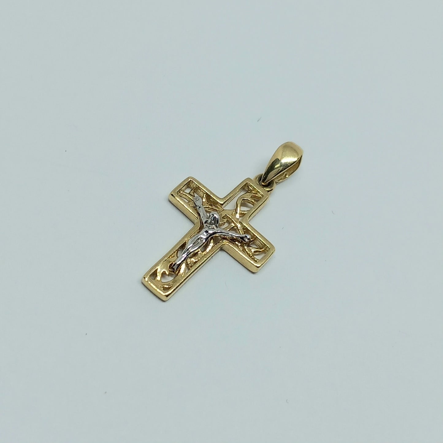 Zlatý přívěšek 14k 585/1000 Kříž - zlato žluté a bílé - nové