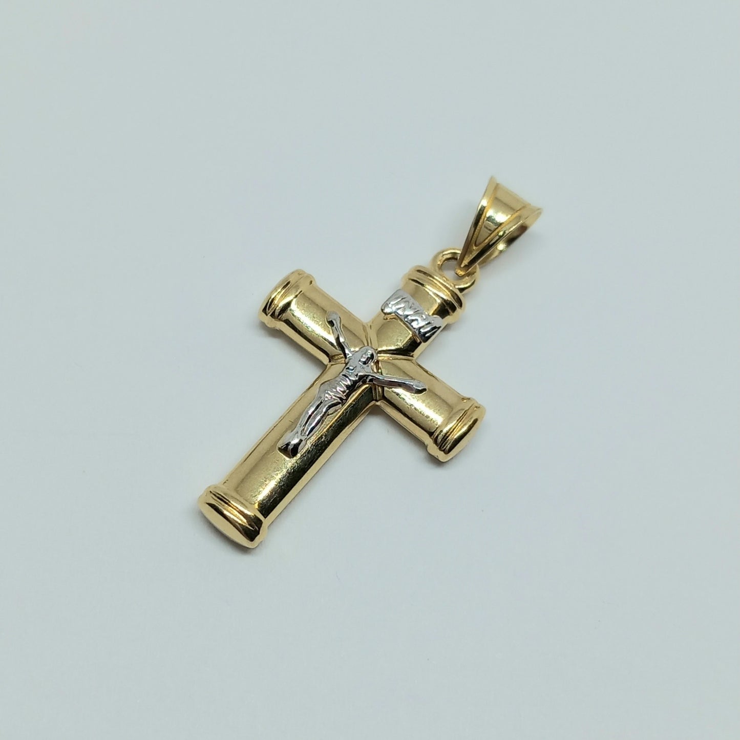 Zlatý přívěšek 14k 585/1000 Kříž - zlato žluté a bílé - nové