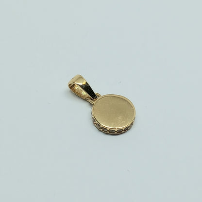 Přívěšek ze žlutého zlata 14k . 0,80g . stav A1