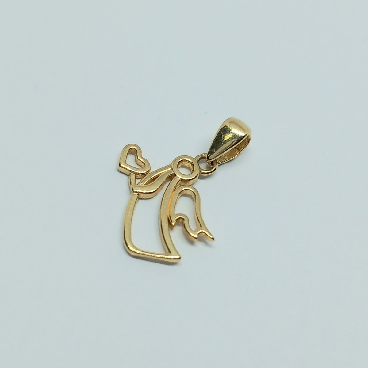 Přívěšek ze žlutého zlata 14k . Andělíček . 0,73g . stav A1