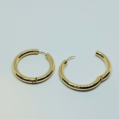 Náušnice ze žlutého zlata 14k . Kruhy . 4,50g . stav A1