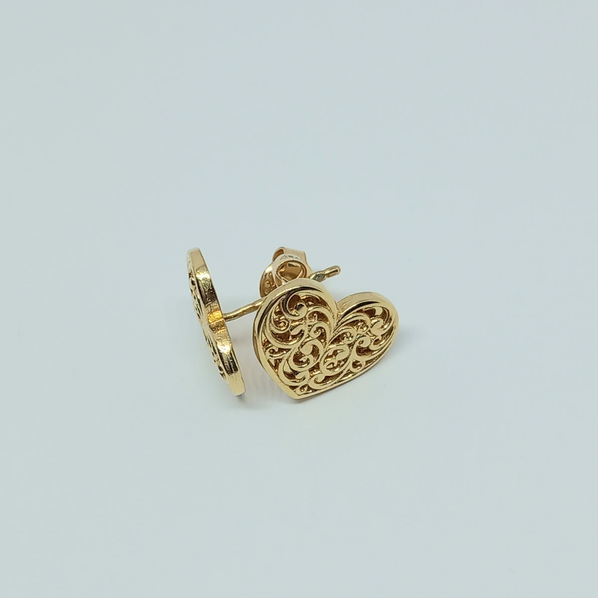 Náušnice ze žlutého zlata 14k . Pecky . Srdce . 2,51g . stav A1