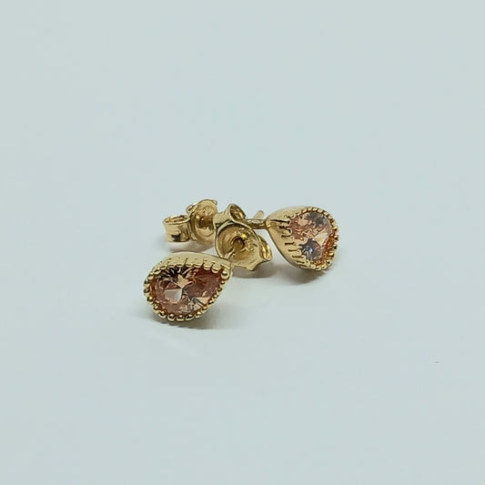 Náušnice ze žlutého zlata 14k . Pecky . 1,24g . stav A1