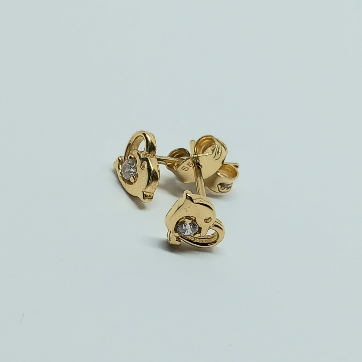 Náušnice ze žlutého zlata 14k . Pecky . Delfín . 0,96g . stav A1