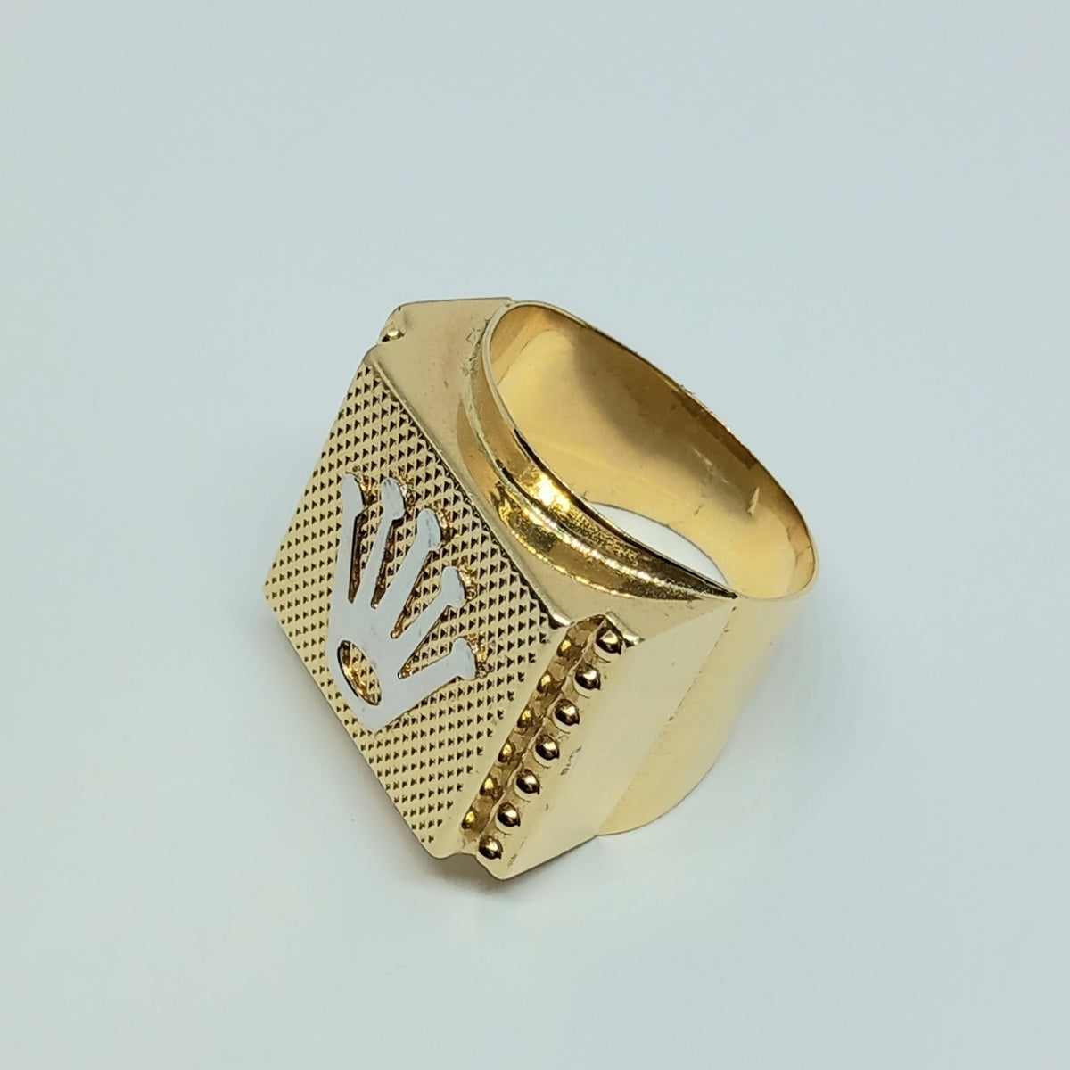 Pánský prsten ze žlutého a bílého zlata 14k . 8,89g . vel. 67 . stav C