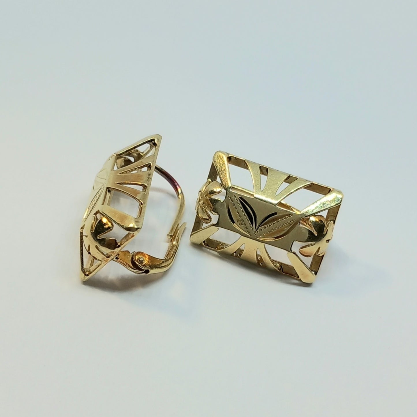 Náušnice visací ze žlutého zlata 14k . 3,96g . stav B