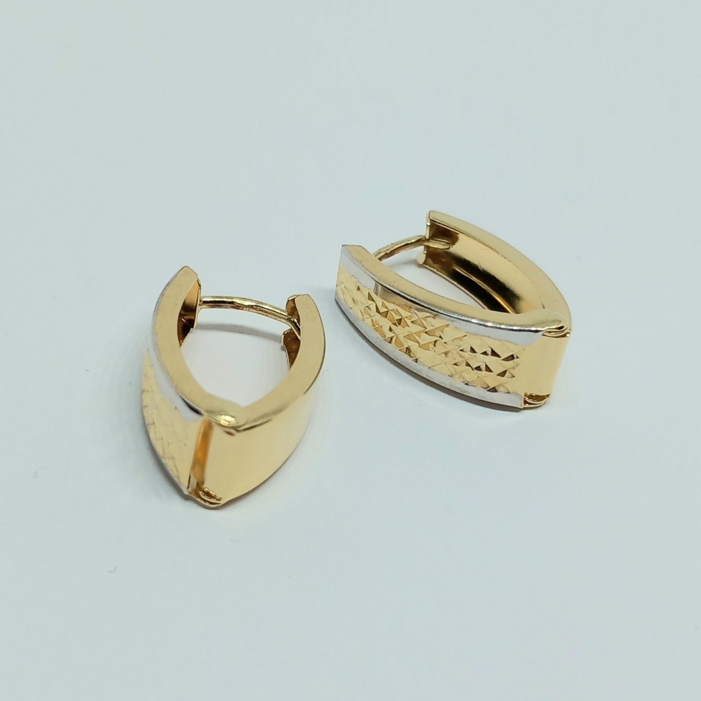 Zlaté náušnice 14k 585/1000 visací - zlato žluté a bílé - použité