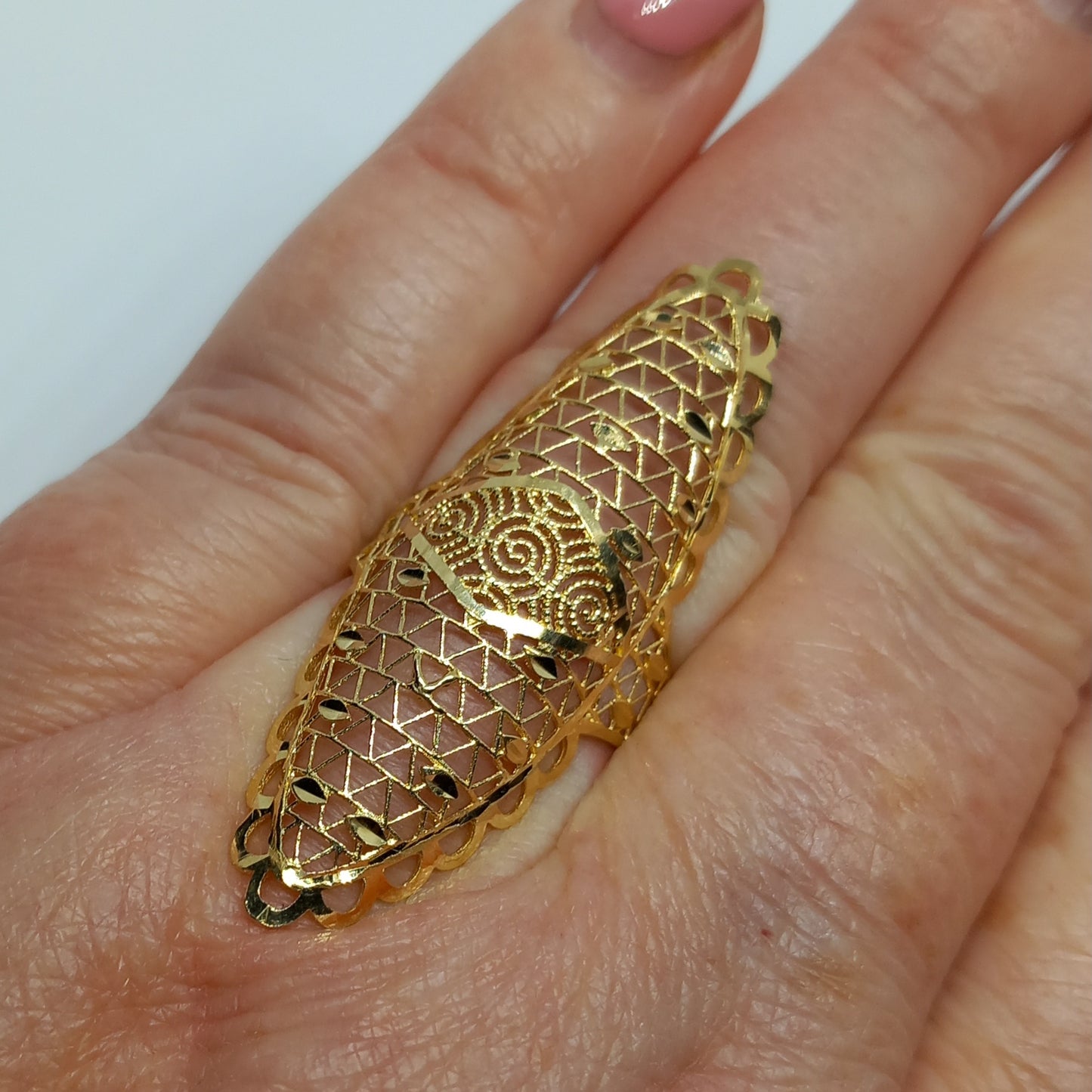 Zlatý prsten 14k 585/1000 - zlato žluté - použité - vel. 58