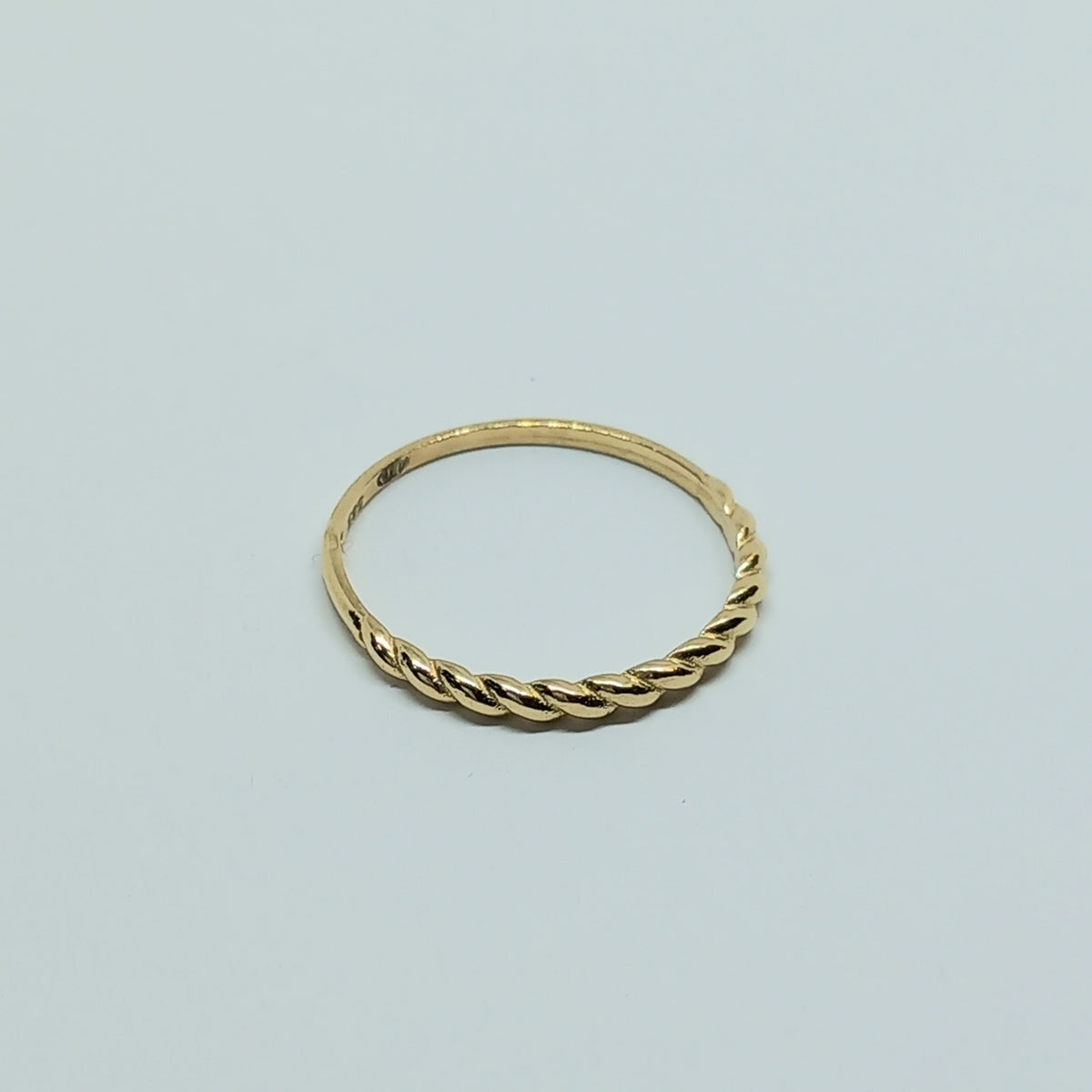 Dámský prsten ze žlutého zlata 14k . vel. 54 . 0,94g . stav A1