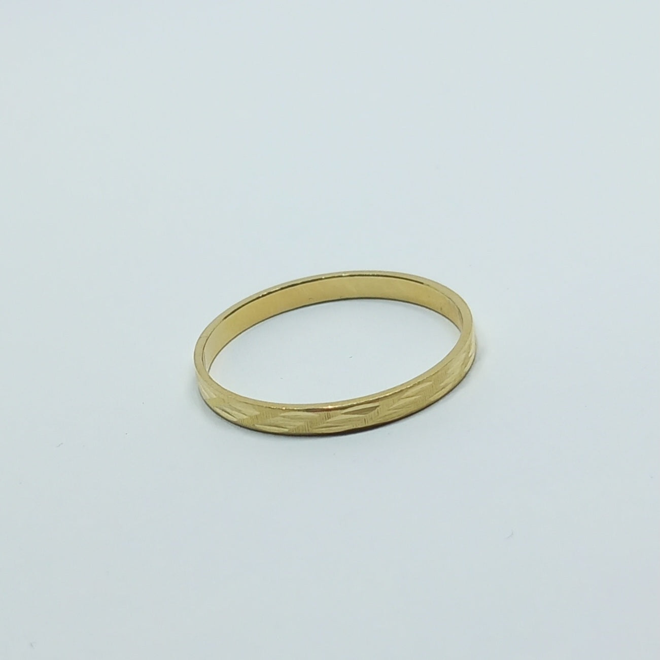Zlatý prsten 14k 585/1000 snubní - zlato žluté - použité - vel. 65