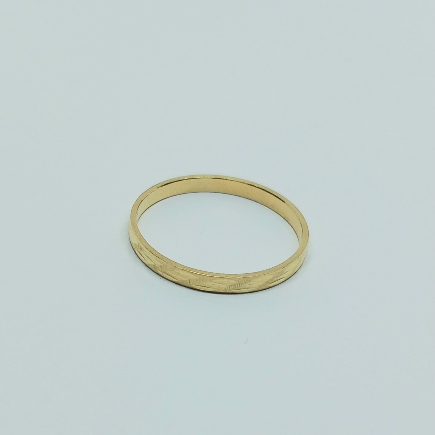 Zlatý prsten 14k 585/1000 snubní - zlato žluté - použité - vel. 65