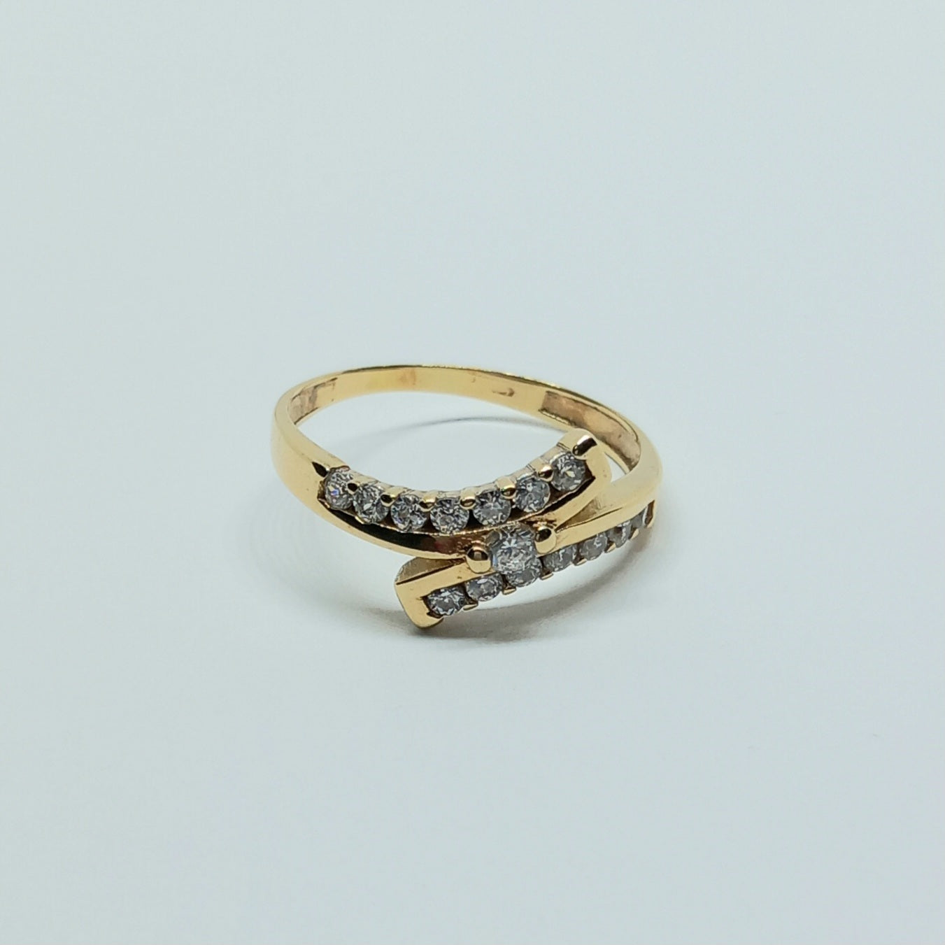 Zlatý prsten 14k 585/1000 - zlato žluté - jako nové - vel. 54