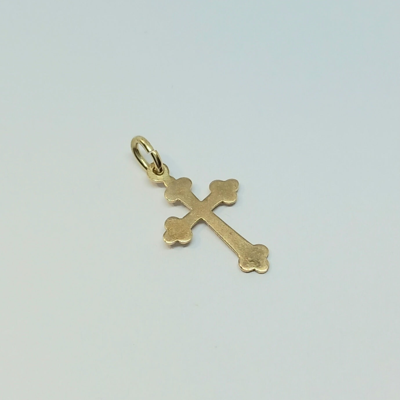 Přívěšek Kříž ze žlutého zlata 14k . 0,31g . stav B